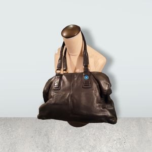 Ellen Tracy beautiful leather handbag